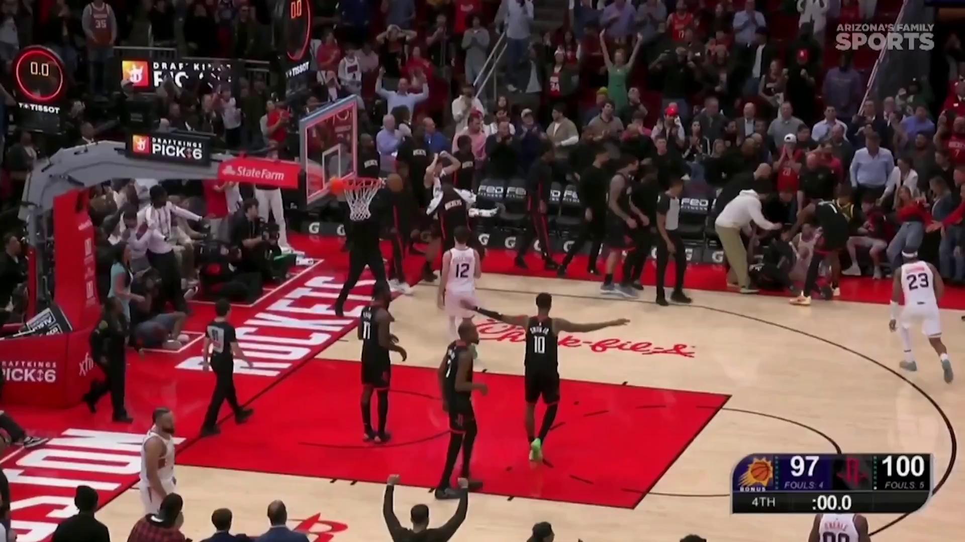 满冠官网 -关于NBA季后赛集结日再迎强敌；门兴格拉德巴赫手感冰凉；主帅态度——信心回归；临场指挥获称赞的信息