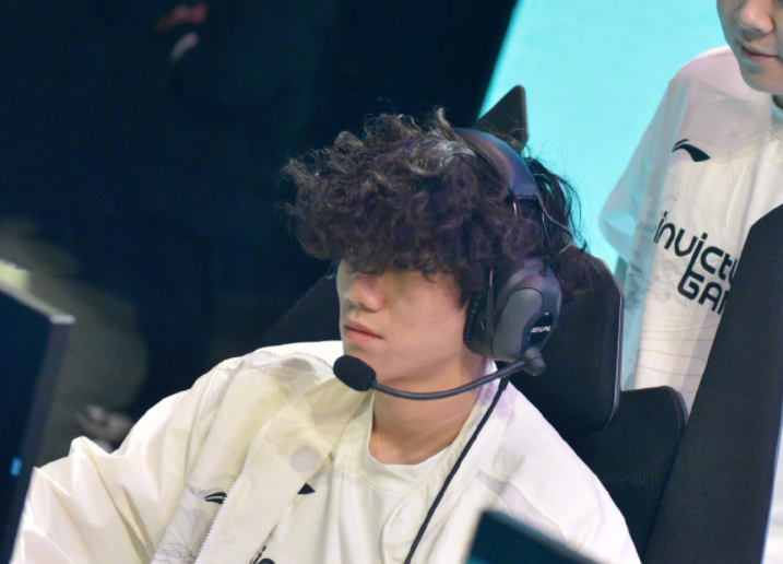 满冠娱乐 -包含莎拉波娃在IG比赛中连败山东泰山强势反弹备战意大利杯，连对手都承认：全明星赛关键时刻攻防权衡的词条